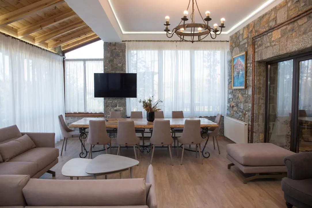 Luxury Villa Saint Nikolas Voskopoje